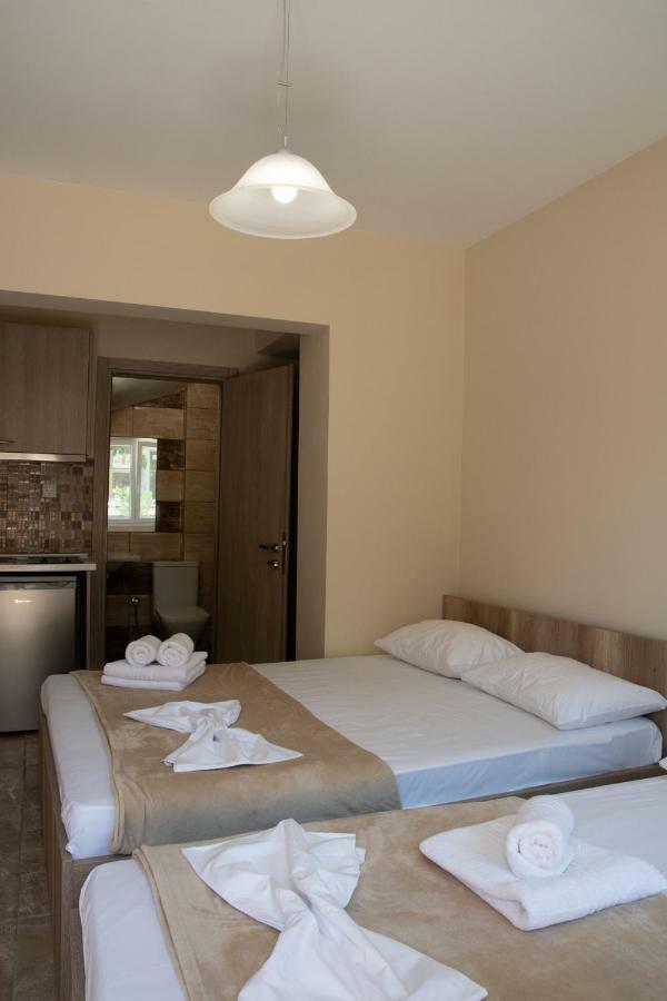 Ferienwohnung Olympic Coast Olympiakí Aktí Exterior foto